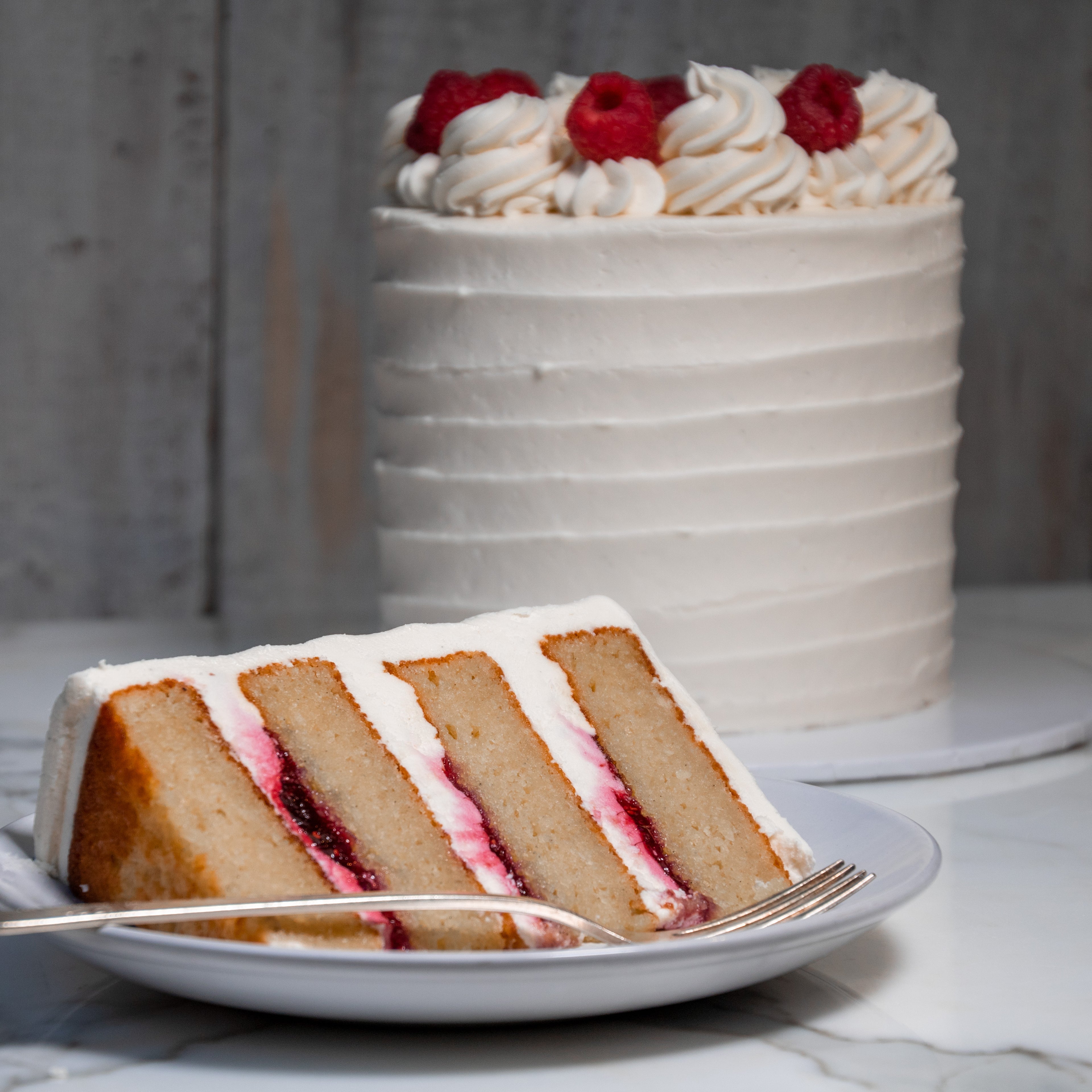 Cold Hollow | Vanilla Cake w/ Raspberry Jam